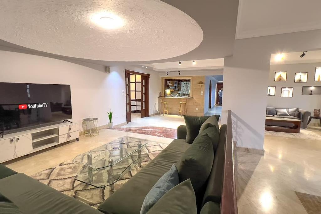 Zamalek Luxuriou Apartment